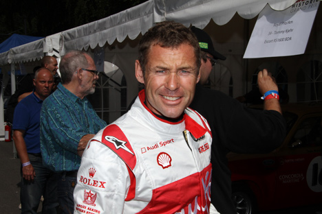 Tom Kristensen måtte endnu en gang prøve at blive ufrivilligt arbejdsløs, da medkøreren fik ødelagt bilen inden det blev Toms tur.
(Foto: Allan Nielsen)